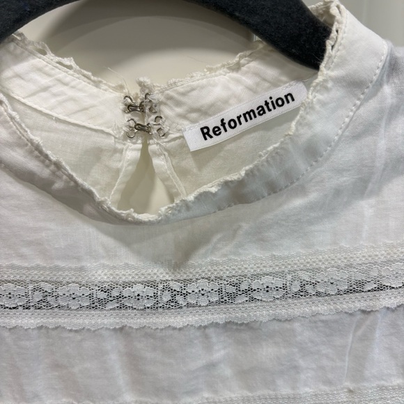 Reformation Dahlia Lace Top - Picture 5 of 7